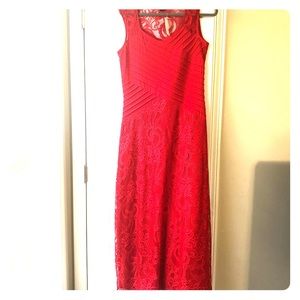 Red Floor Length Sleeveless Gown